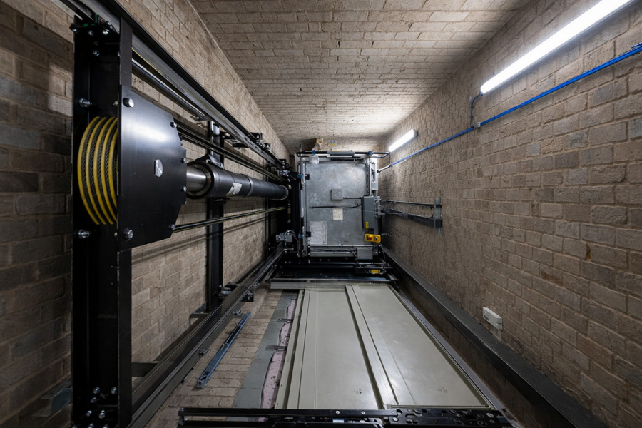 Які ліфти краще гідравлічні чи електричні